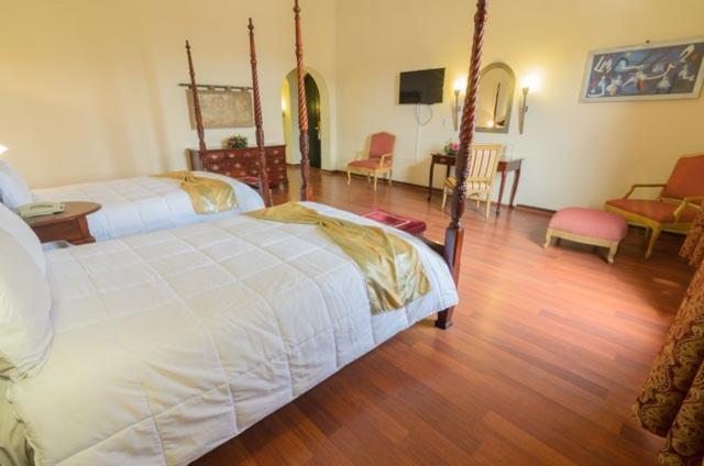Hotel Castillo De Santa Cecilia غواناخواتو المظهر الخارجي الصورة